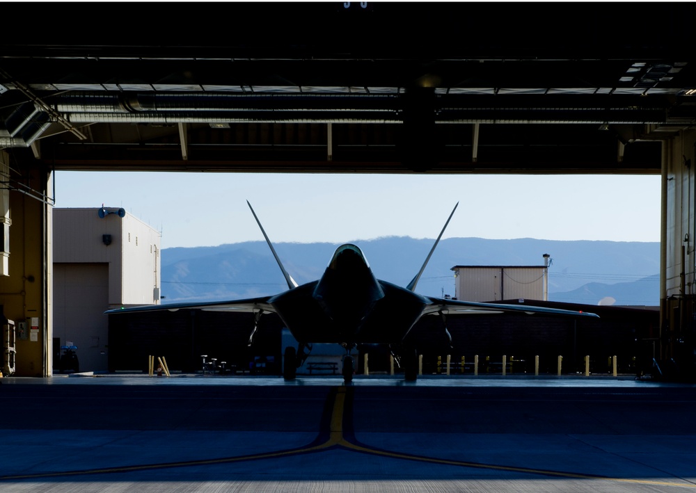 F-22 Raptor launch