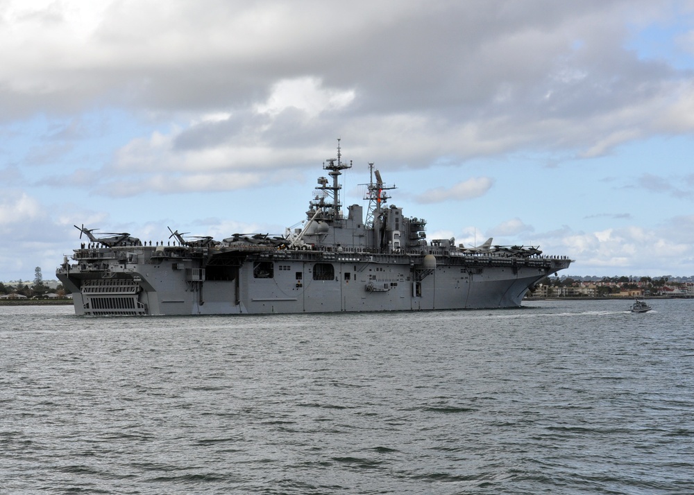 USS Bonhomme Richard