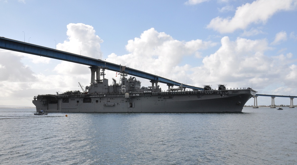 USS Bonhomme Richard