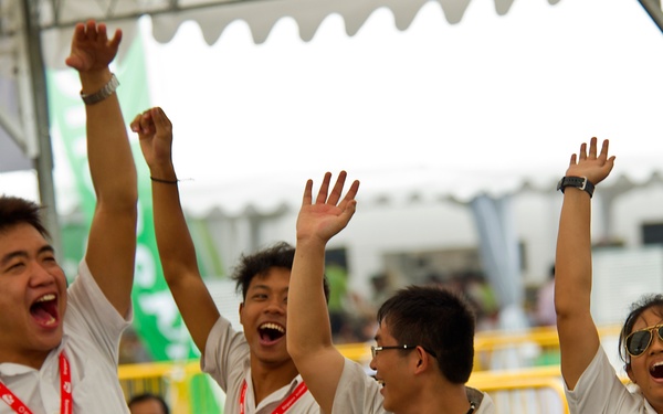 US Air Force Band of the Pacific, Hawaii wows crowd, spreads aloha at the 2012 Singapore Airshow