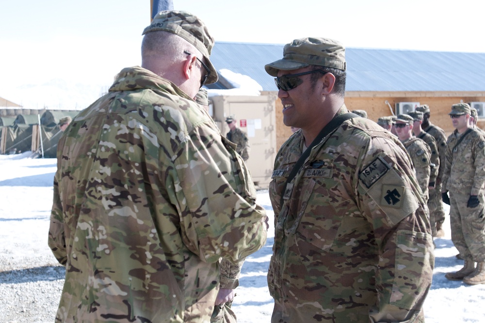 Thunderbird soldiers receive awards