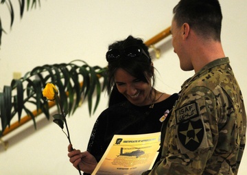 Manitou Springs opens community to spouses of ‘Attack’ Battalion