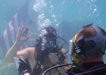 Underwater re-enlisment in Djibouti