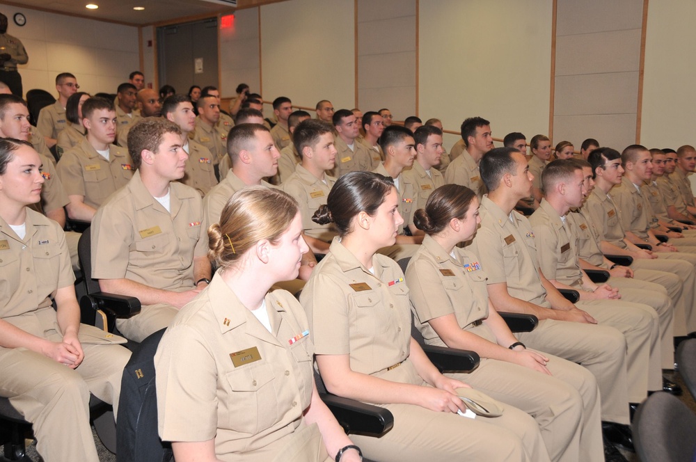 SEAC visits USC, UCLA Navy ROTC students