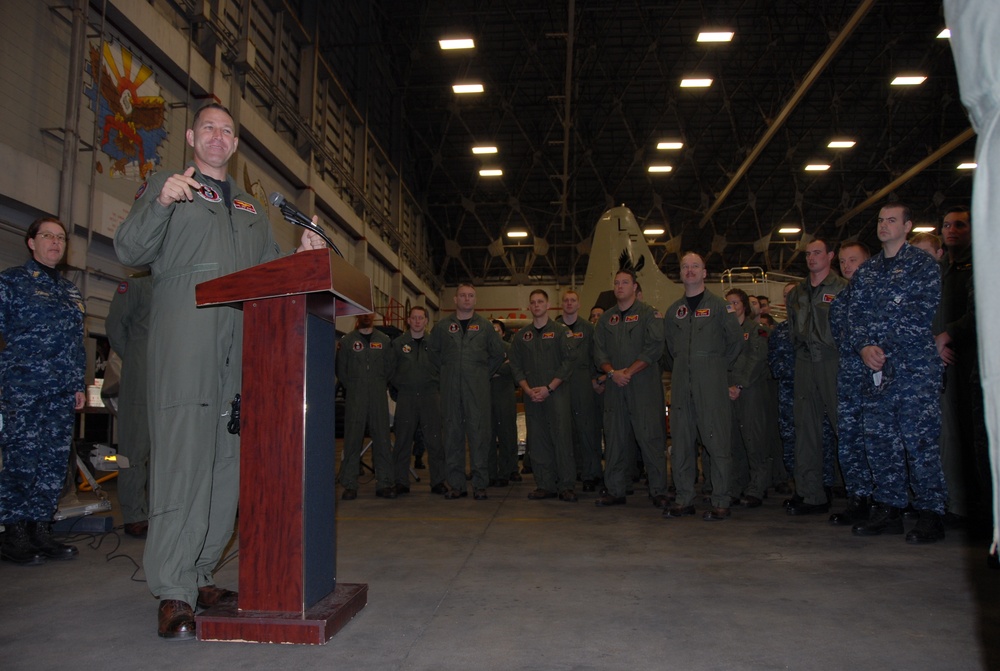 All-hands call for War Eagles of Patrol Squadron 16