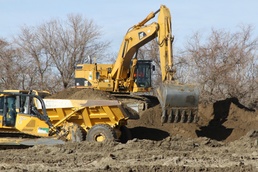 Corps of Engineers fixes levees