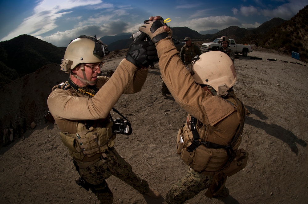 Quickshot: Training to become a combat cameraman