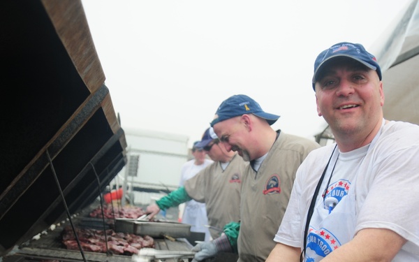 Serving Our Troops St. Paul to Kuwait