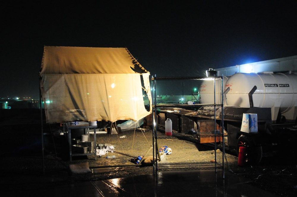 Serving Our Troops St. Paul to Kuwait Serving Our Troops St. Paul to Kuwait