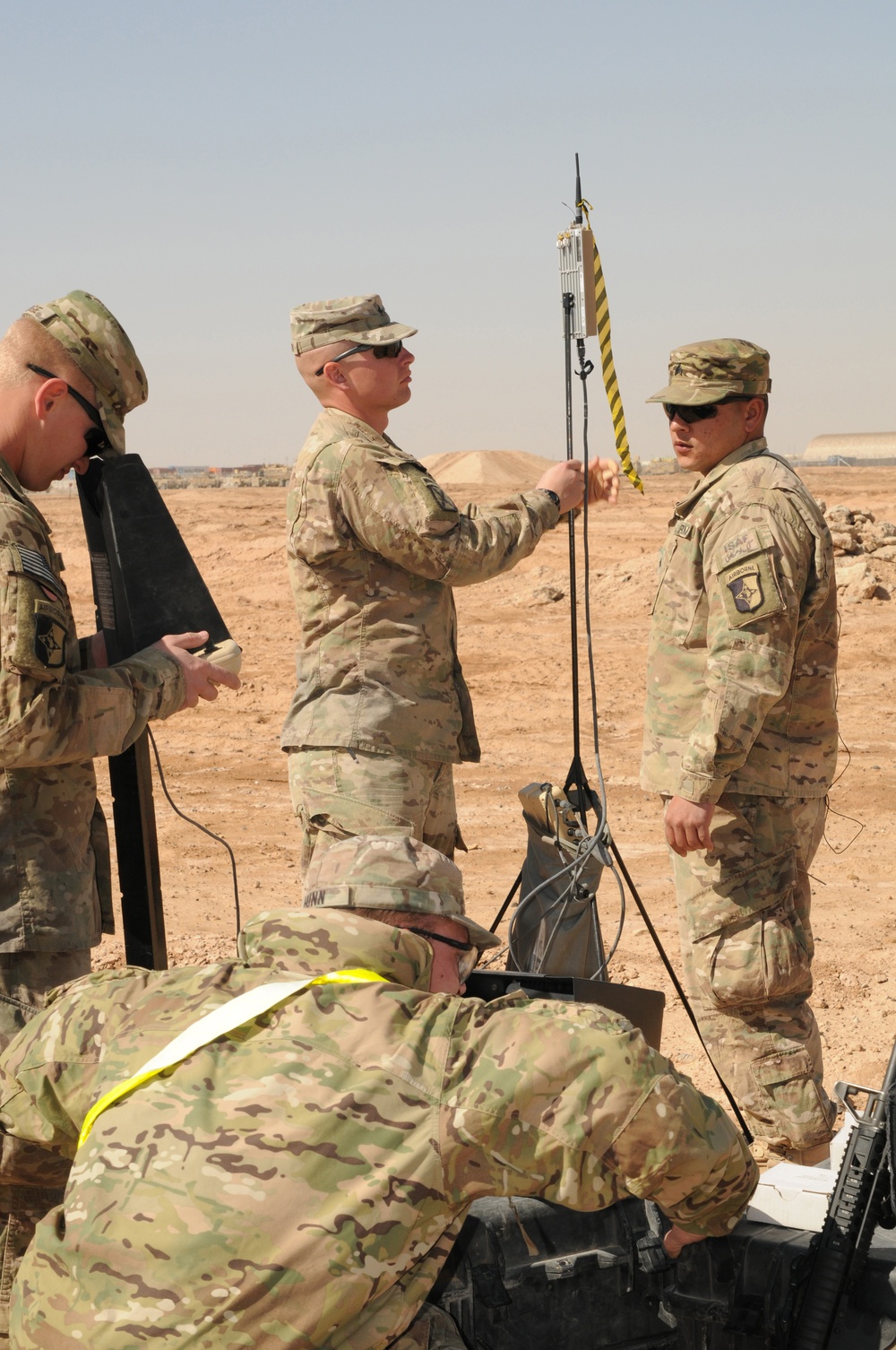 Soldiers gain fly time with the Raven
