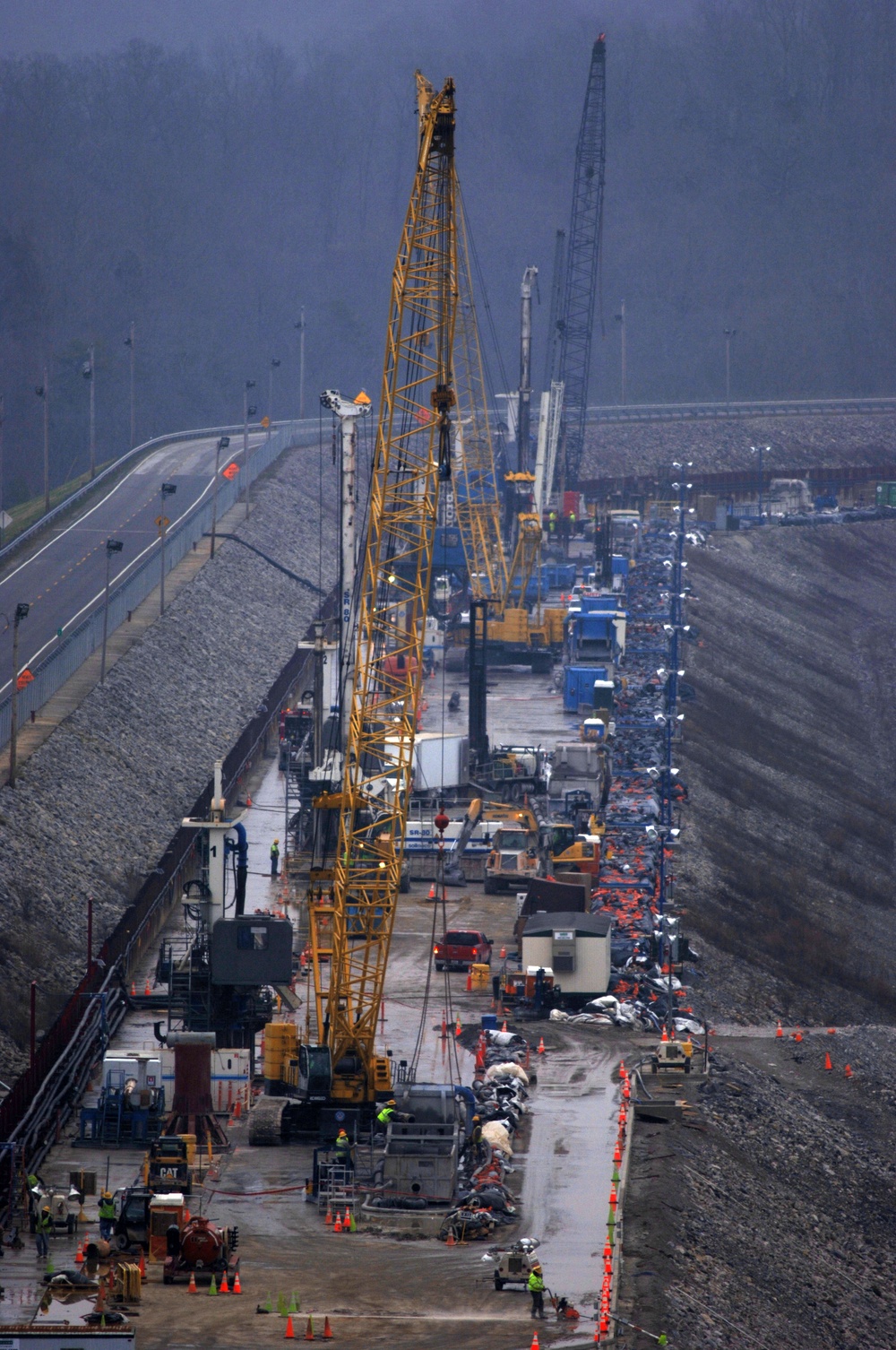Construction commotion moves corps to Wolf Creek Dam safety milestone