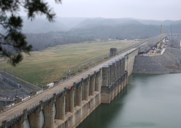 Construction commotion moves corps to Wolf Creek Dam safety milestone