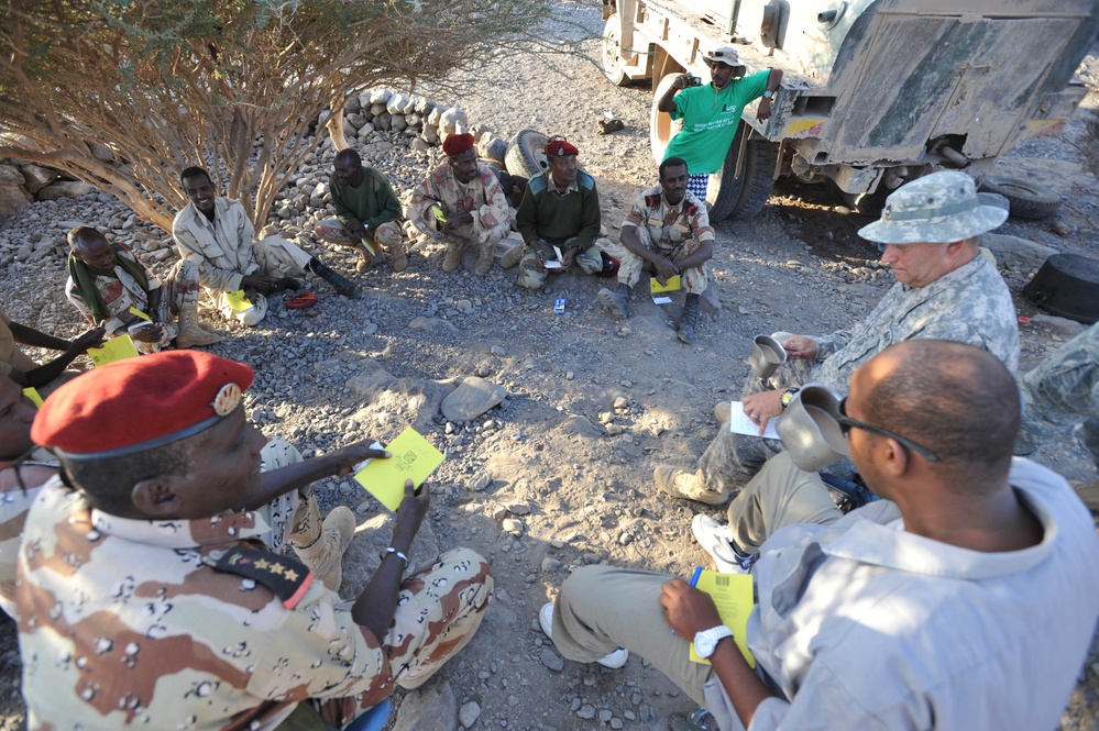 Djiboutian special forces, US soldiers share language skills