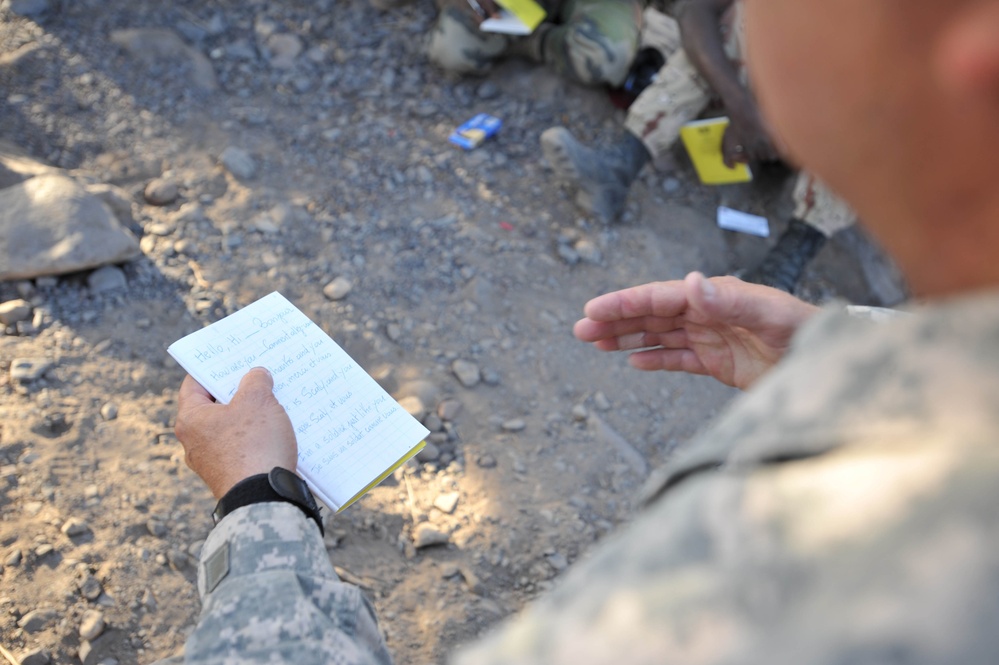 Djiboutian special forces, US soldiers share language skills