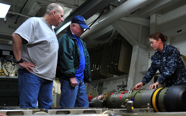 USS Pinckney tiger cruise