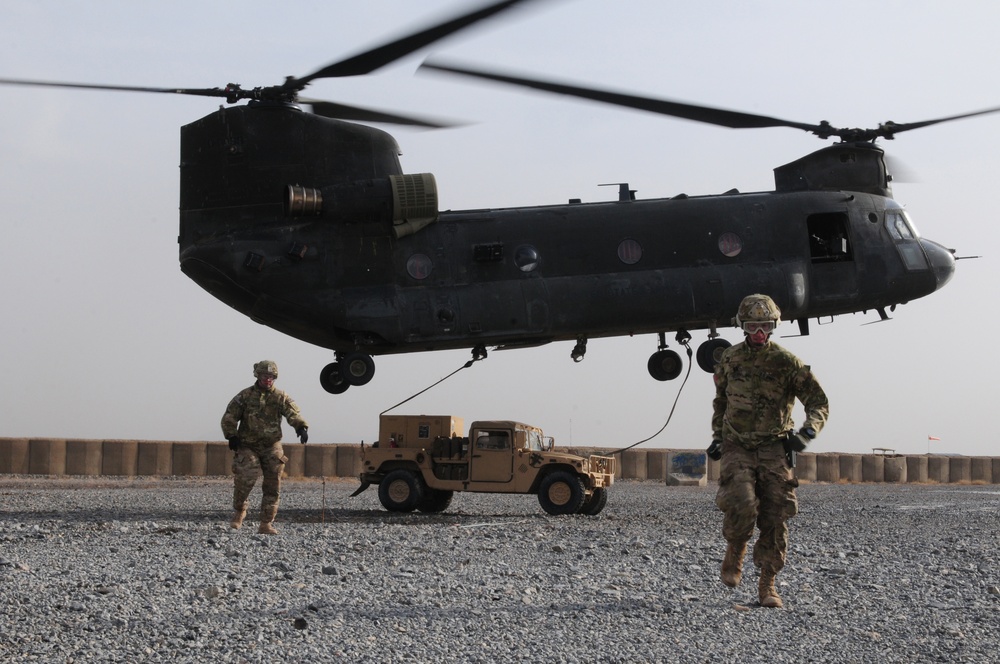 Sling-load of a HMMWV