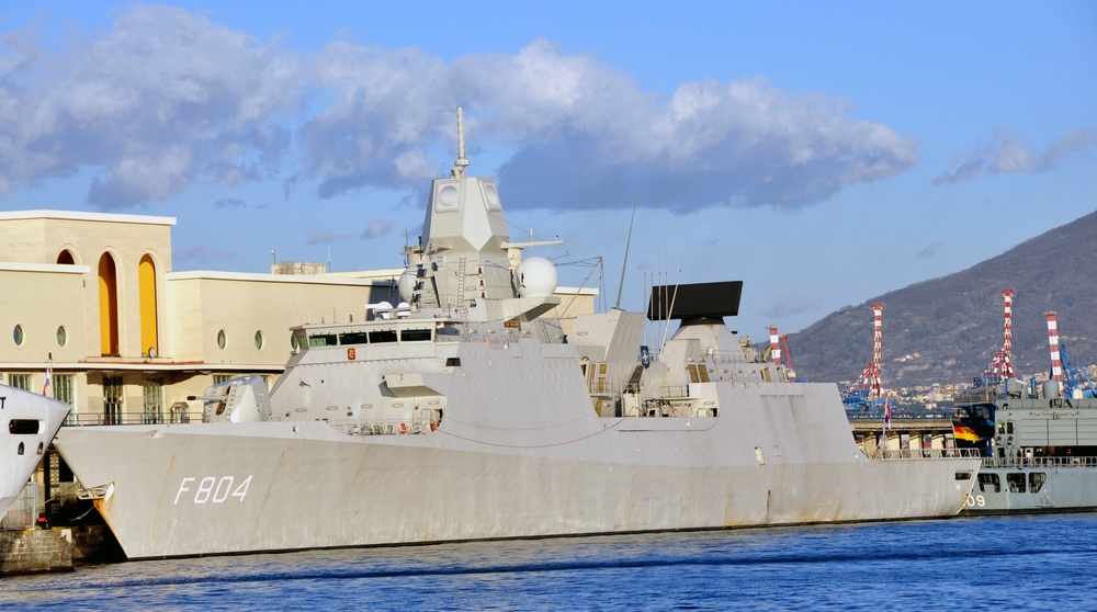 NATO Group sails on anti-terrorist mission: Active Endeavour