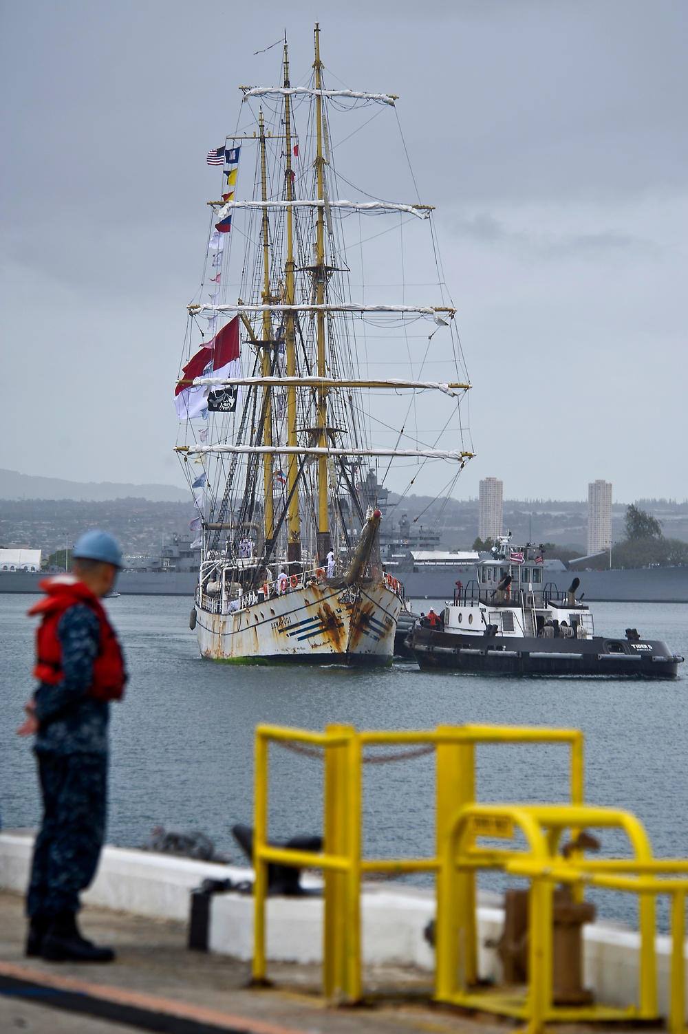 Indonesian navy tall ship visits Joint Base Pearl Harbor-Hickam