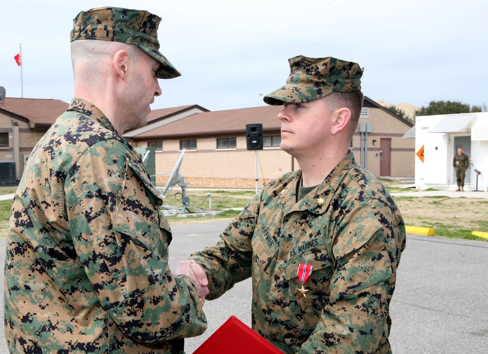 Marine major and Naperville, Ill., resident awarded Bronze Star Medal for operational efforts in Afghanistan