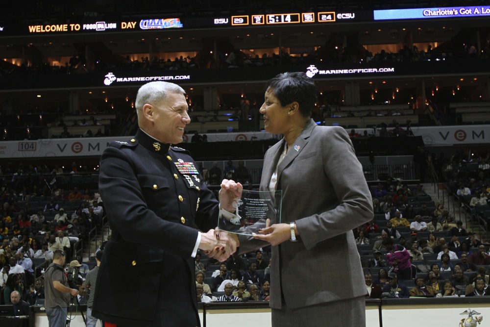 Lt. Gen. Paxton presents award at CIAA