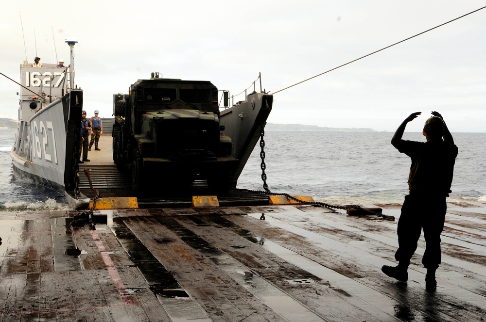 Germantown offloads 31st MEU