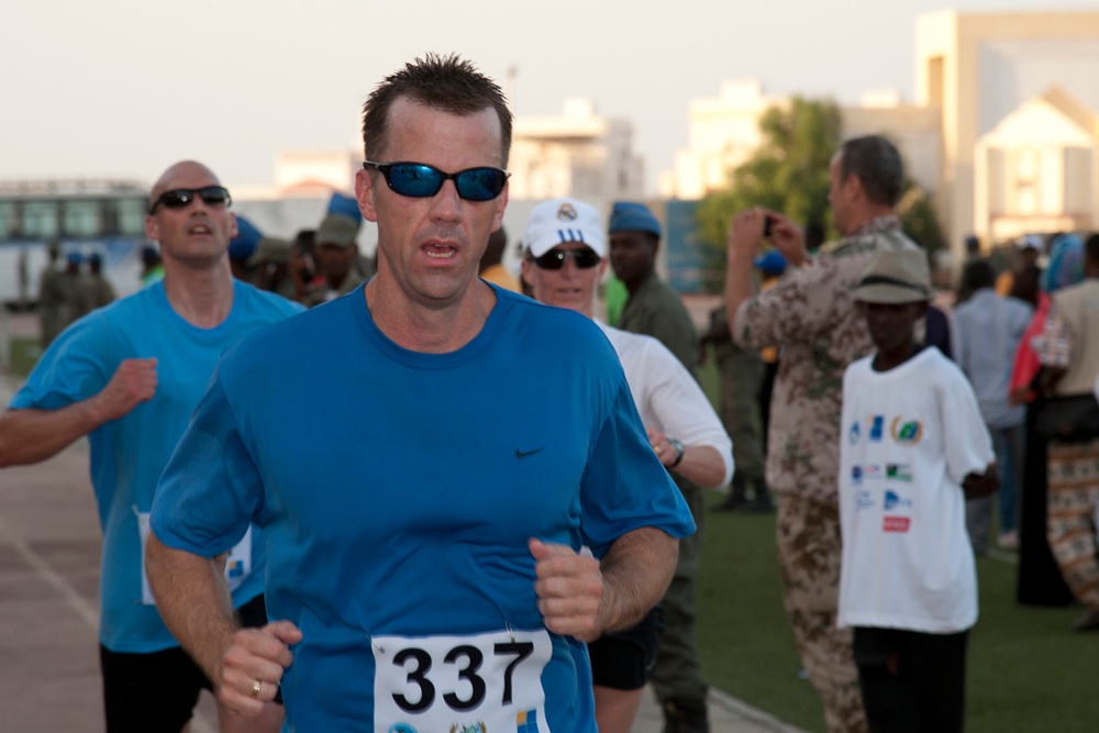 US service members race in Djiboutian semi-marathon