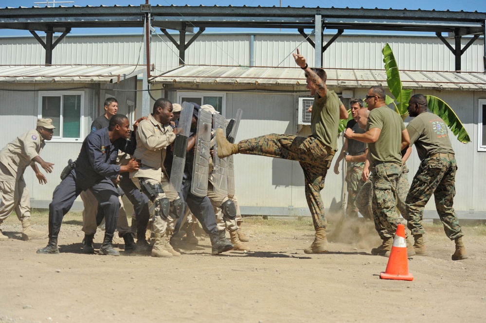 HSV-Southern Partnership Station 2012 training exercise