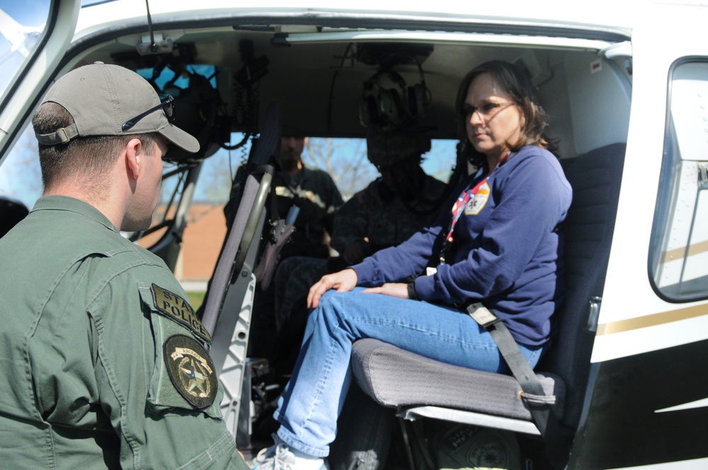 Texas Guardsmen support local authorities for emergency exercise