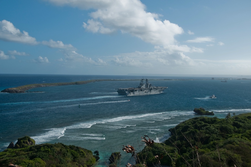 USS Bonhomme Richard's port visit