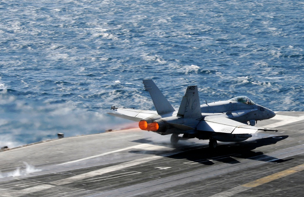 USS Abraham Lincoln action