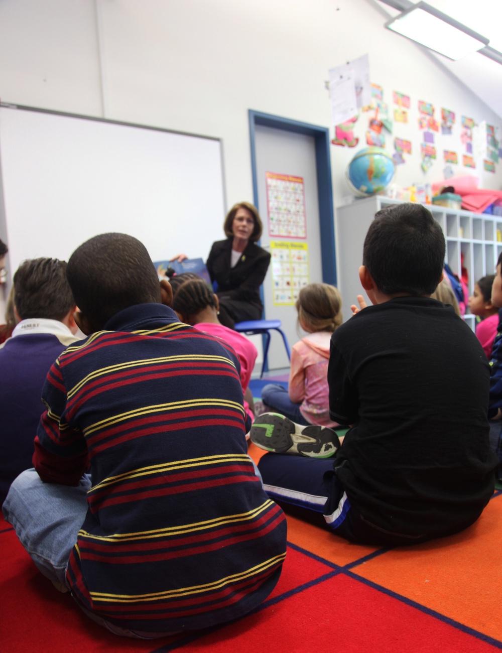 Jeanie Chandler visits Hohenfels Elementary School