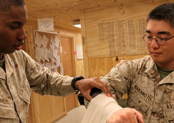 RCT-6 Marines train for combat first aid