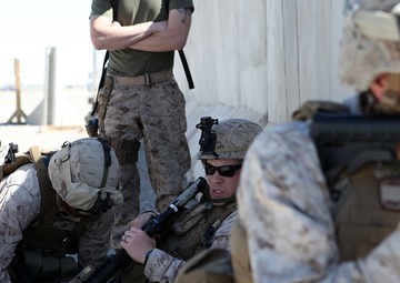 RCT-6 Marines train for combat first aid