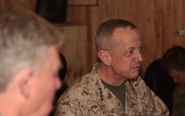 Gen. John R. Allen visits Camp Leatherneck