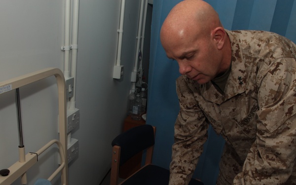 Gen. John R. Allen visits Camp Leatherneck