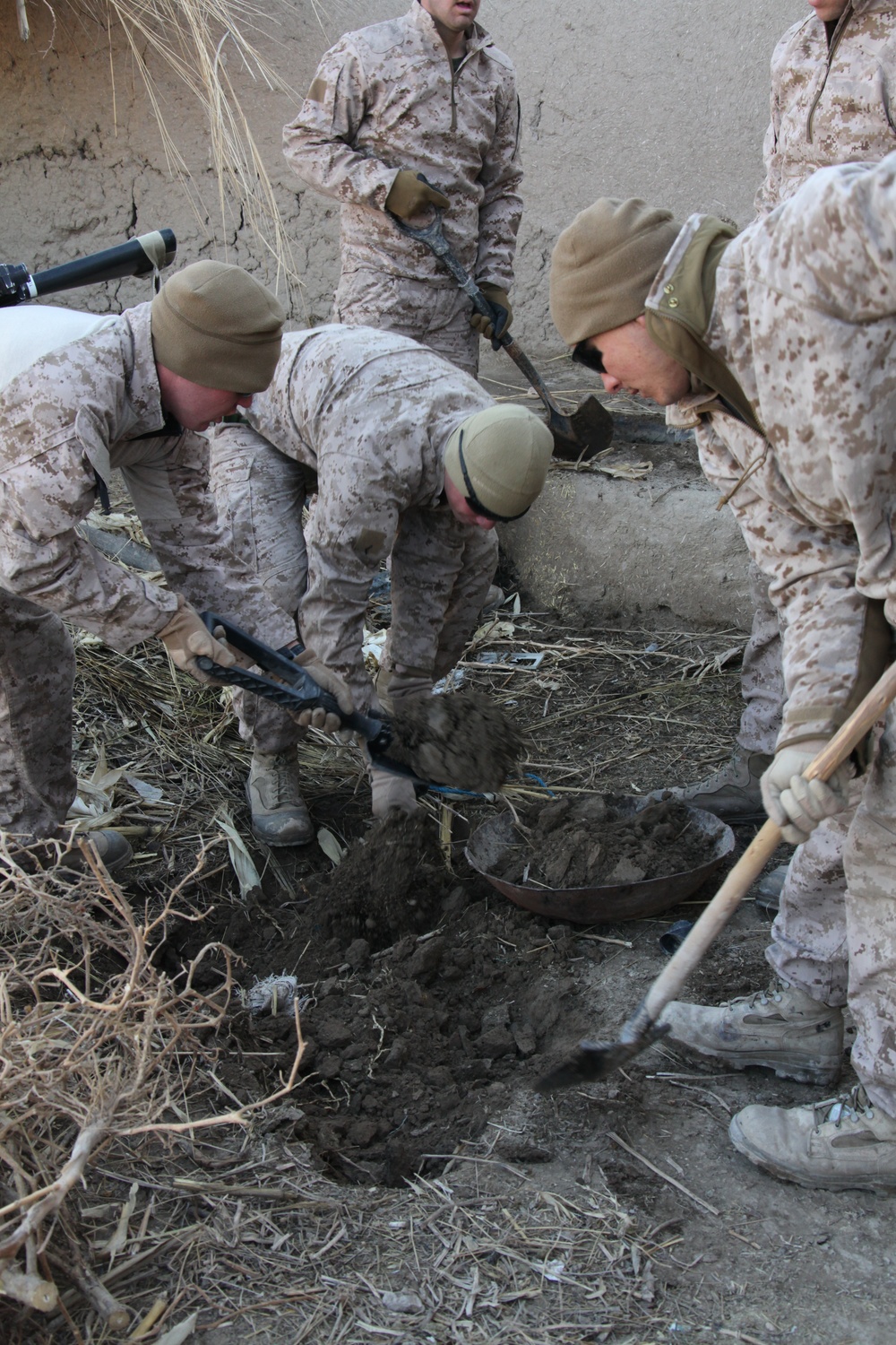 Marines conduct operations in Helmand province