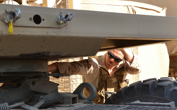 CLB-4 supports intelligence, surveillance, reconnaissance operations with combat logistics patrol