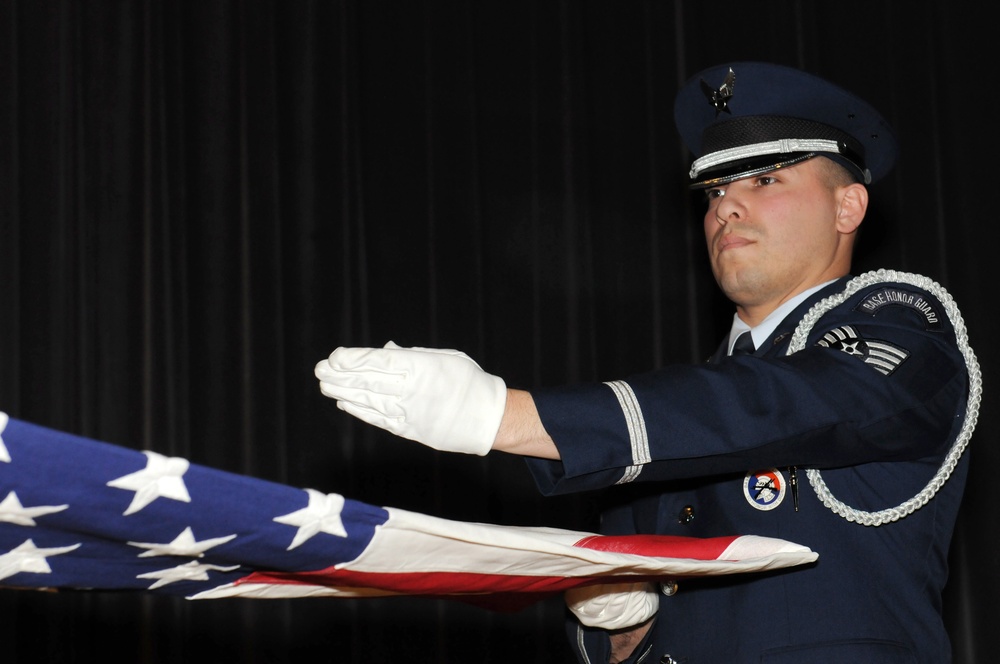 Flag folding