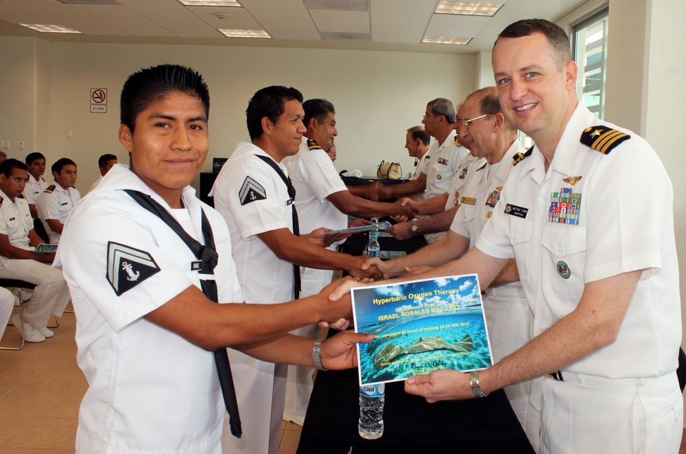 Medical training course in Mexico