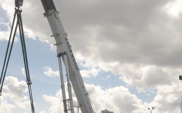 Arizona assistant secretary of state visits USS Missouri