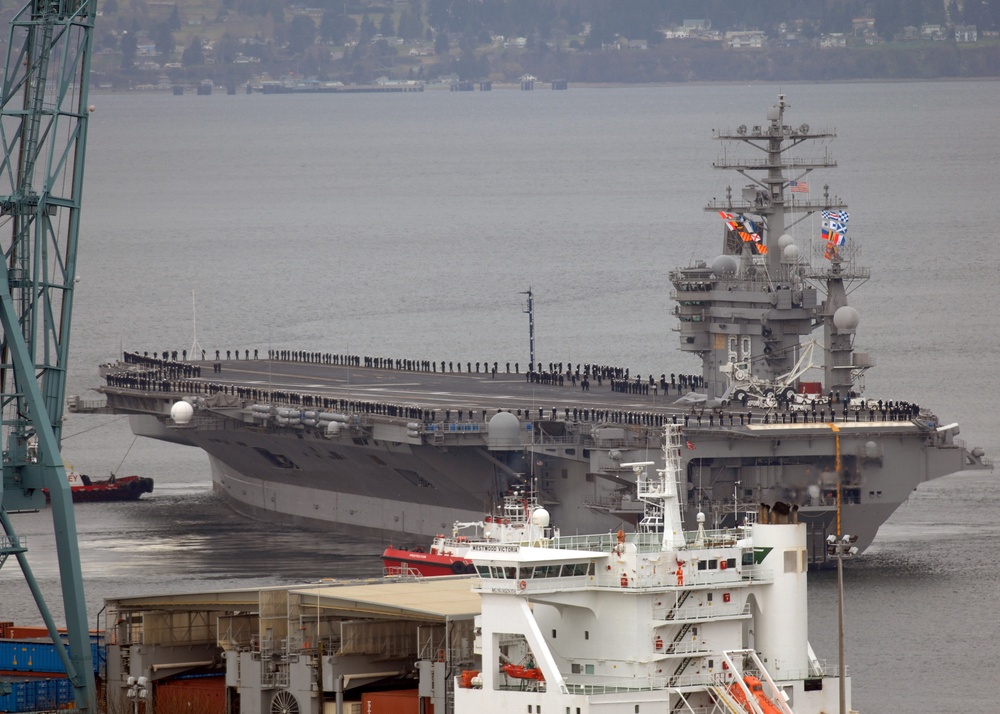 USS Nimitz arrives at homeport Everett