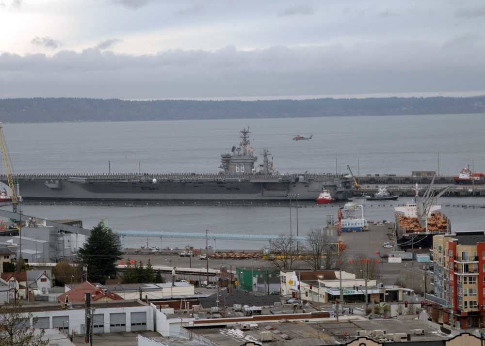 USS Nimitz arrives at homeport Everett