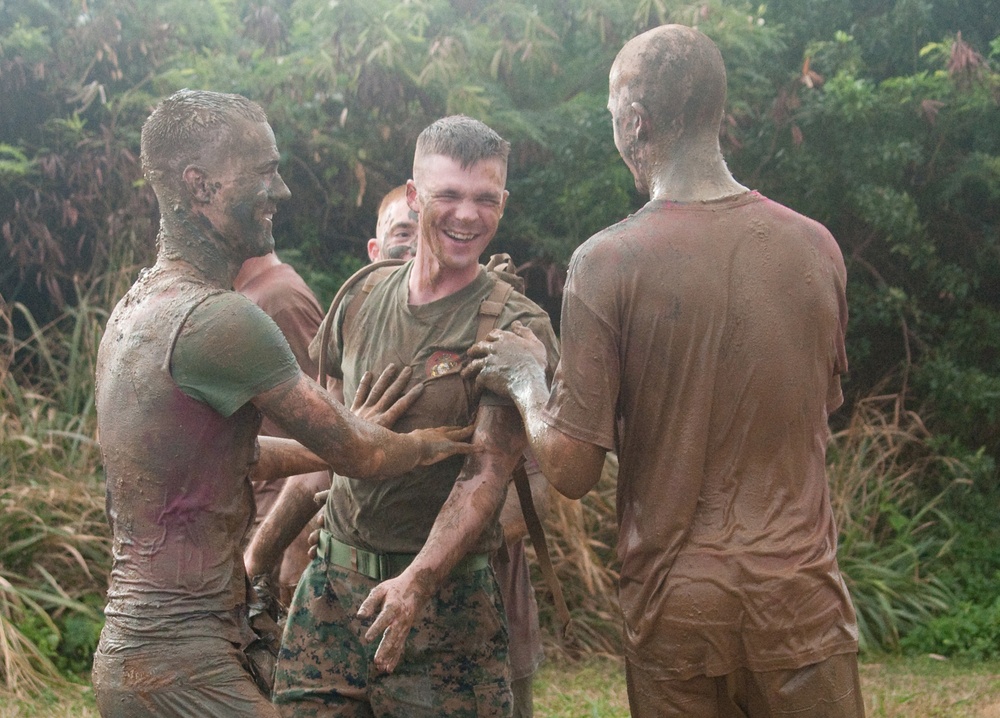 Glop, Drop, Roll: Combat Logistics Battalion 3 hosts 18th annual Swamp Romp