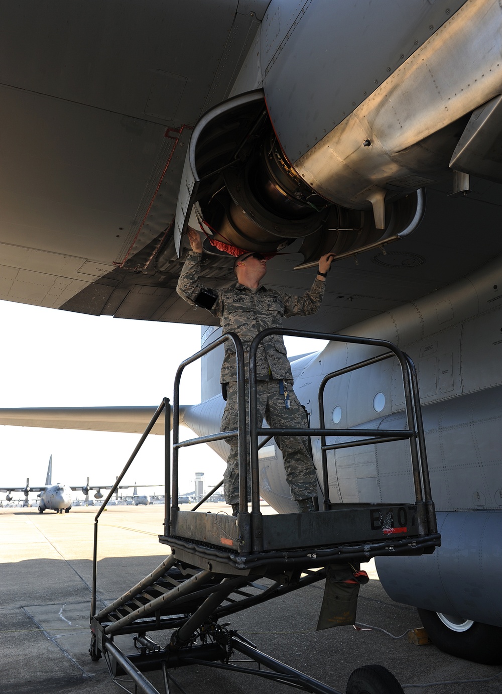 314th maintainers keep C-130's flying