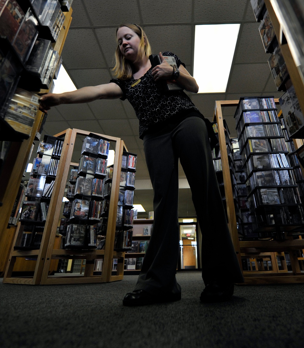 19th Force Support Squadron librarian supports airmen