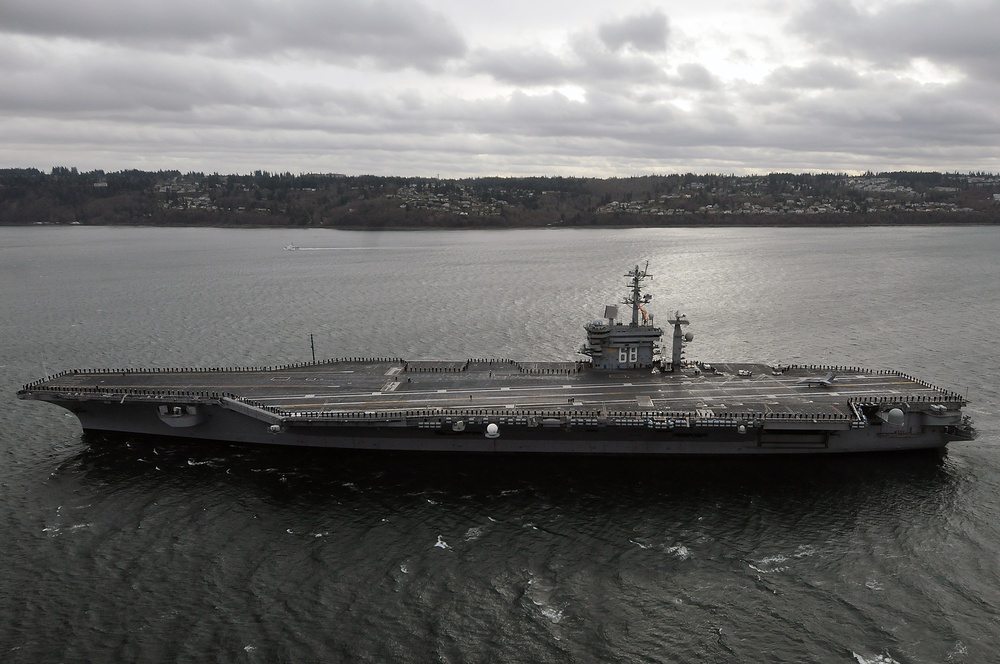 USS Nimitz arrives at new homeport