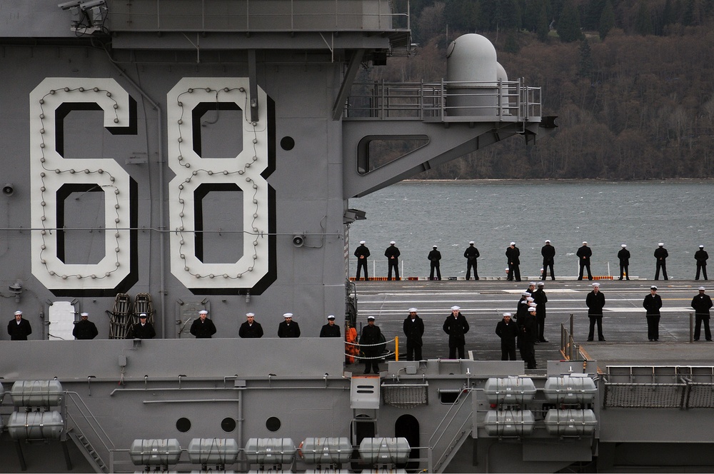 USS Nimitz arrives at new homeport