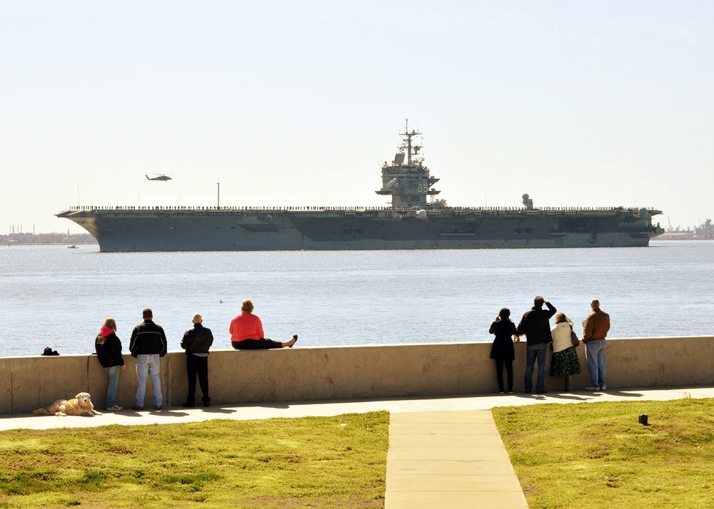USS Enterprise leaves Norfolk for the last time