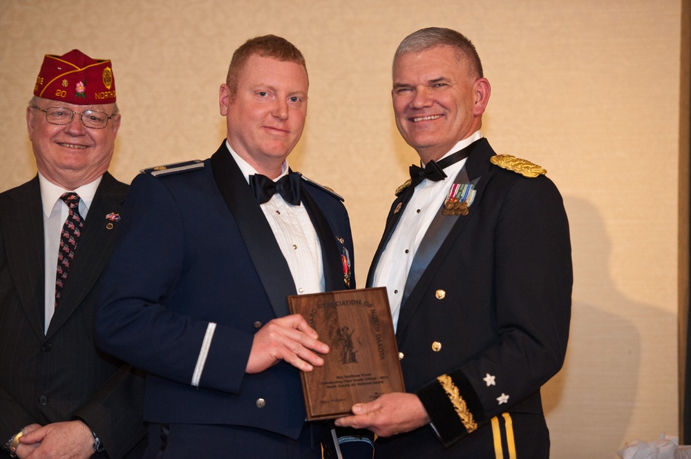 Top Guardsmen recognized at weekend conference