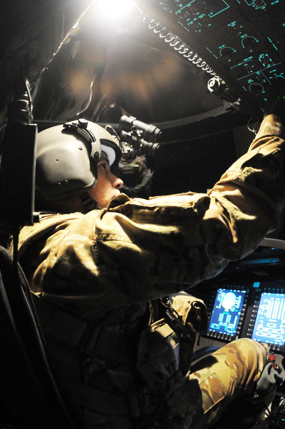 Chinook support keeps RC-East missions flowing